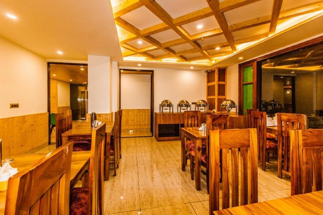 Misty Mountain Manali Hotel Buitenkant foto